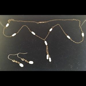 Silver & Mother of Pearl Necklace/Earring Bundle